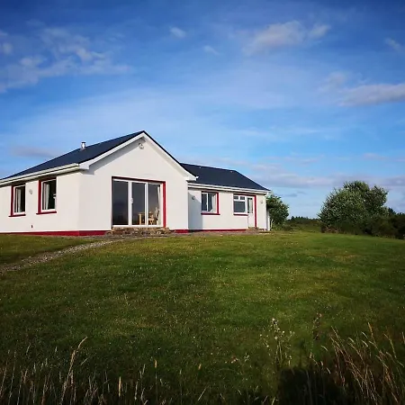 The Lake House @ Lough Atorick North Farm * Loughrea